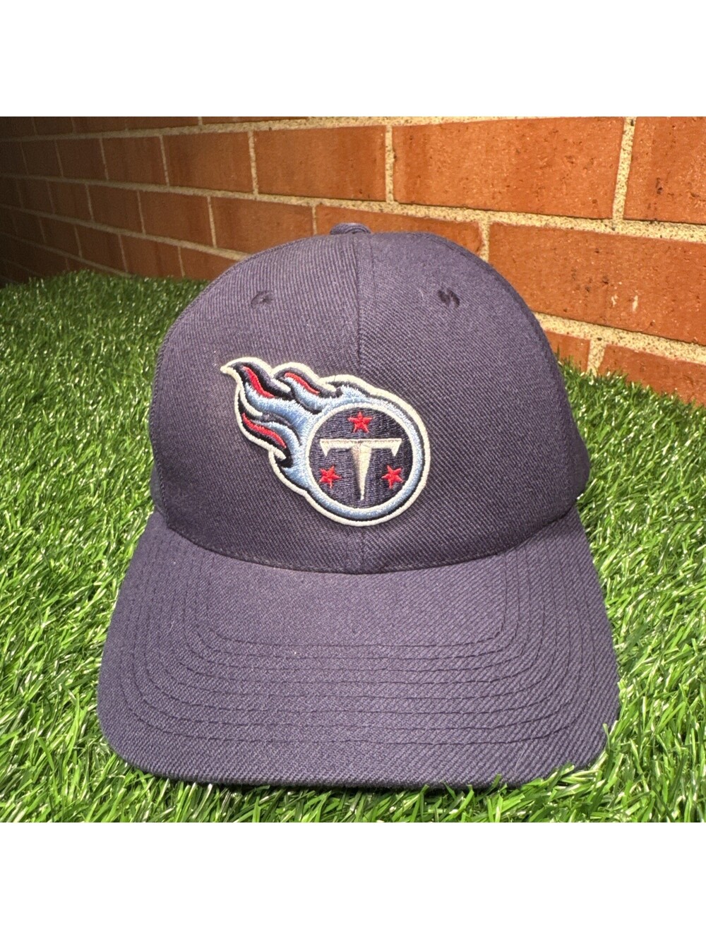 Tennessee Titans Embroidered Logo Sports Specialties SnapBack VTG Inaugural 99’